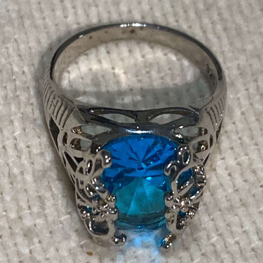 Swiss blue topaz sterling silver ring